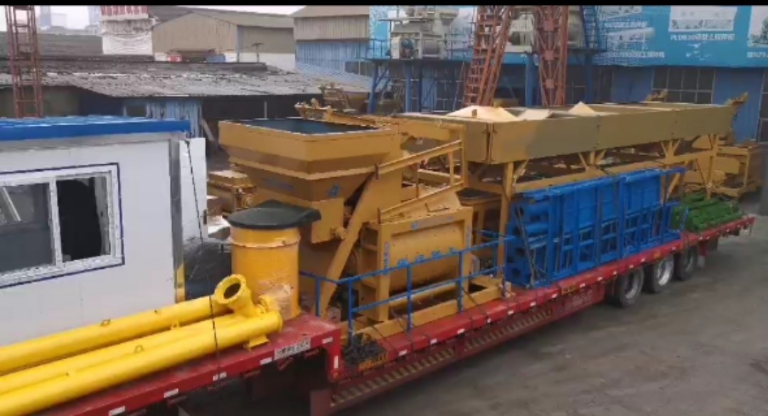 輝宏攪拌站發(fā)貨 輝宏攪拌站發(fā)貨